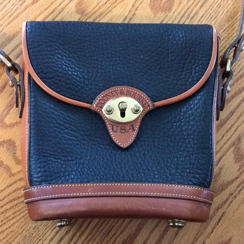 Dooney & Bourke Crossbody Bag